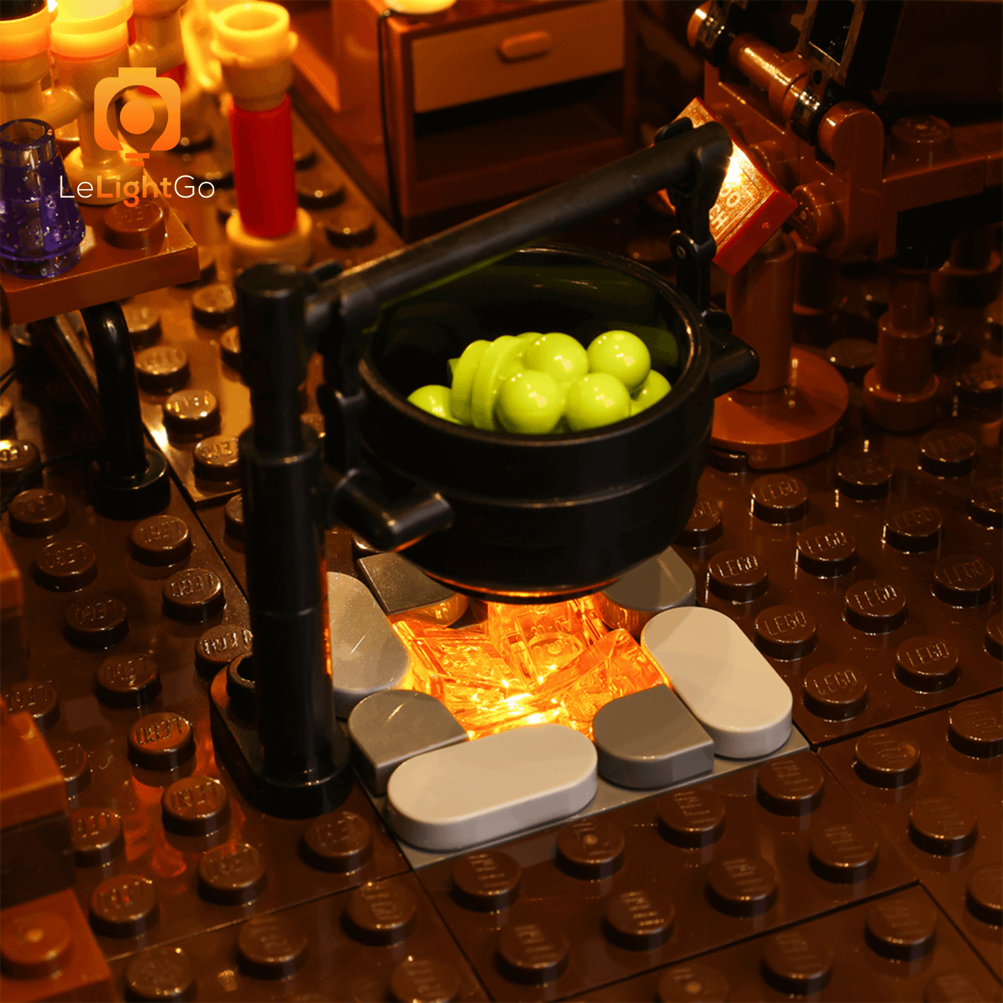 Light Kit For Disney Hocus Pocus: The Sanderson Sisters' Cottage 21341