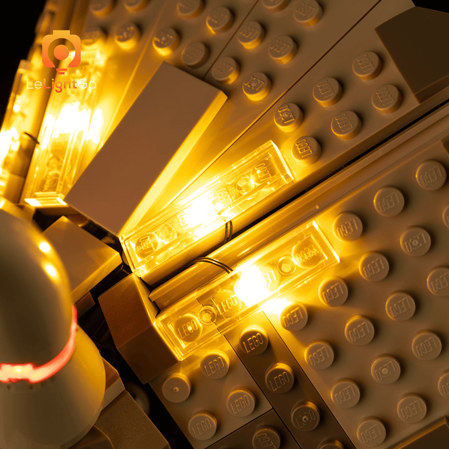 Light Kit For Dinosaur Fossils: Triceratops Skull 76969