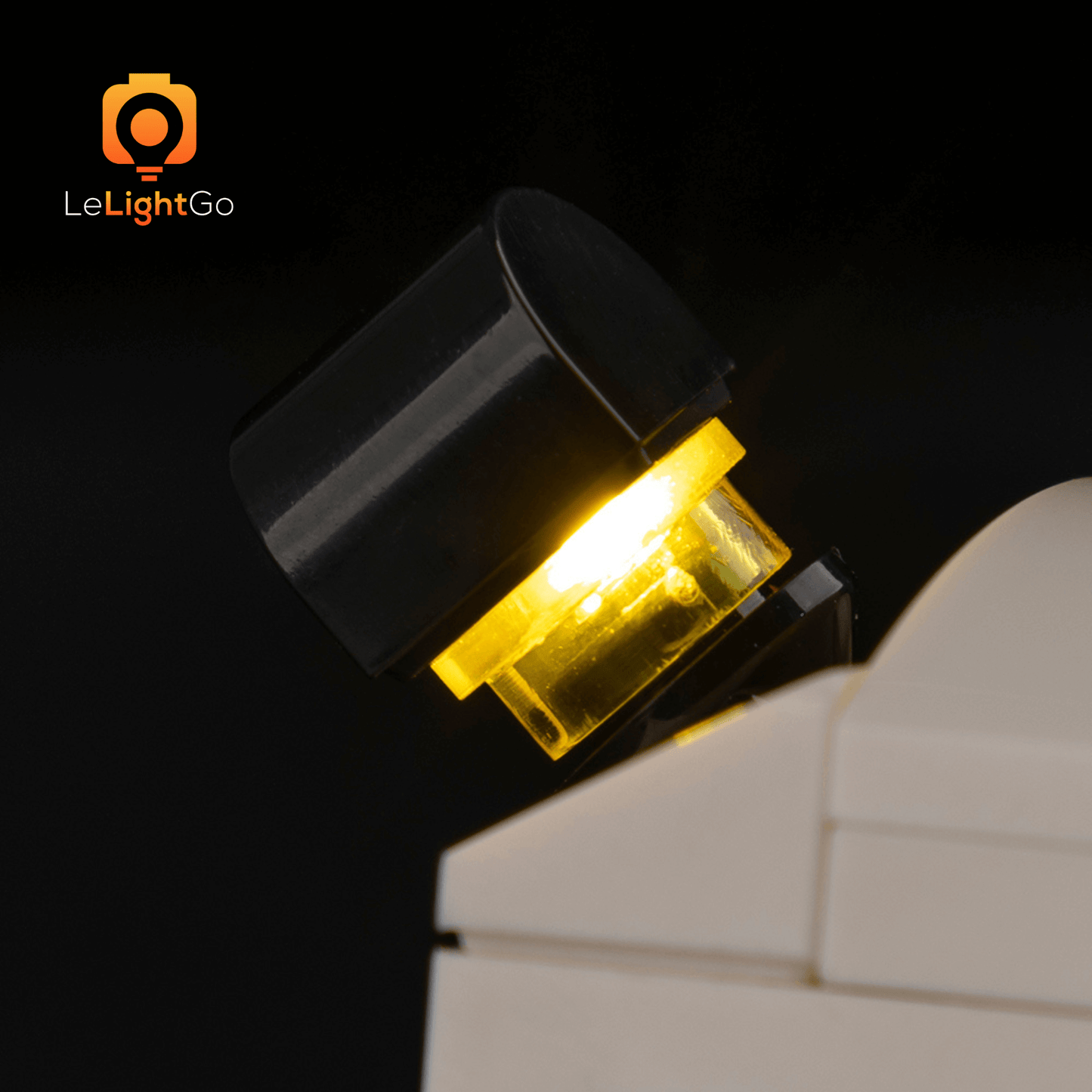 Light Kit For Wild Animals: Panda Family 31165