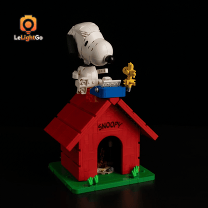 Light Kit For Peanuts: Snoopy's Doghouse 21368