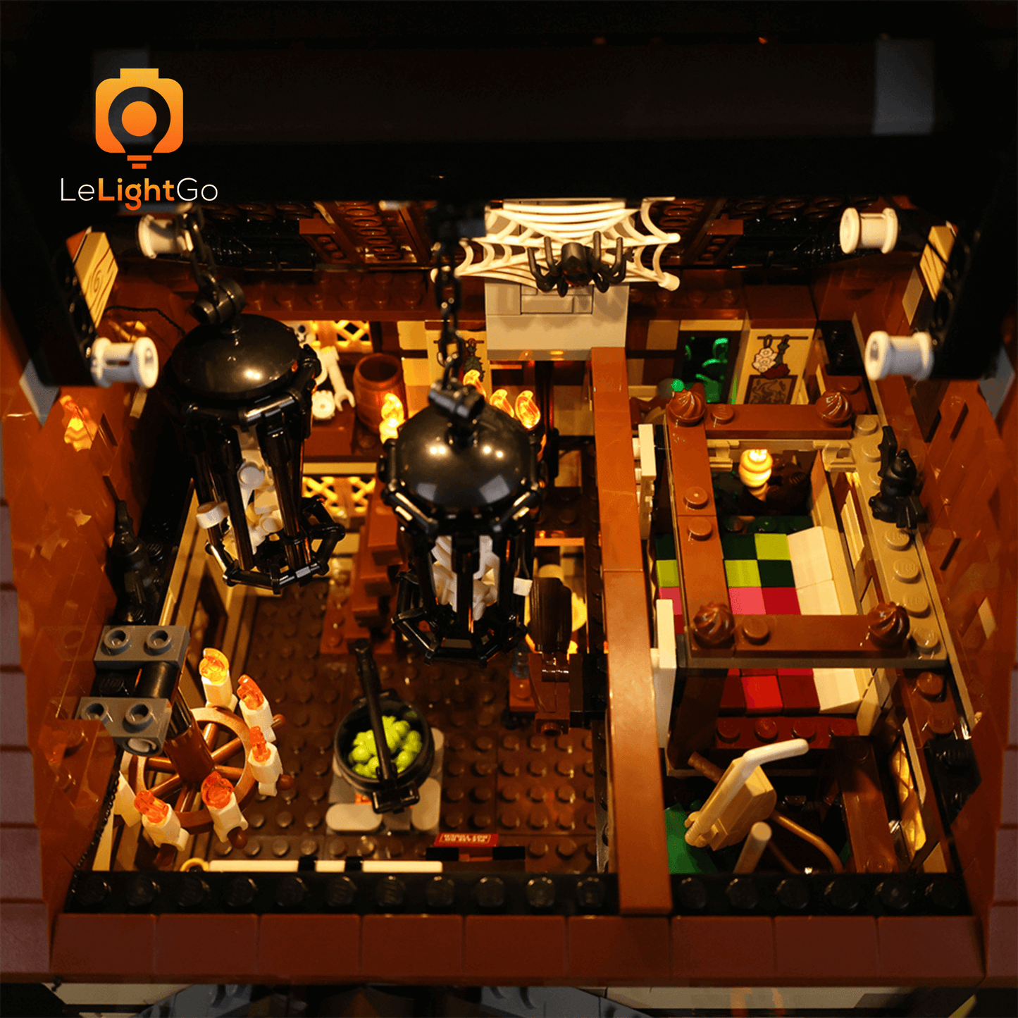 Light Kit For Disney Hocus Pocus: The Sanderson Sisters' Cottage 21341