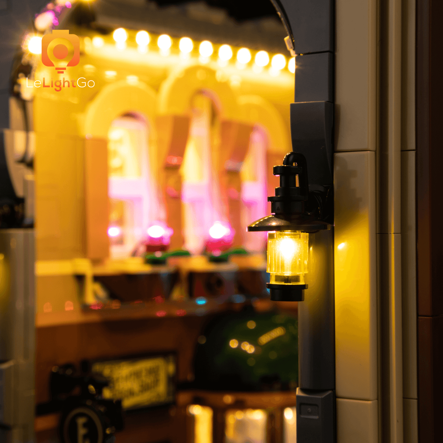 Light Kit For Sherlock Holmes: Book Nook 10351