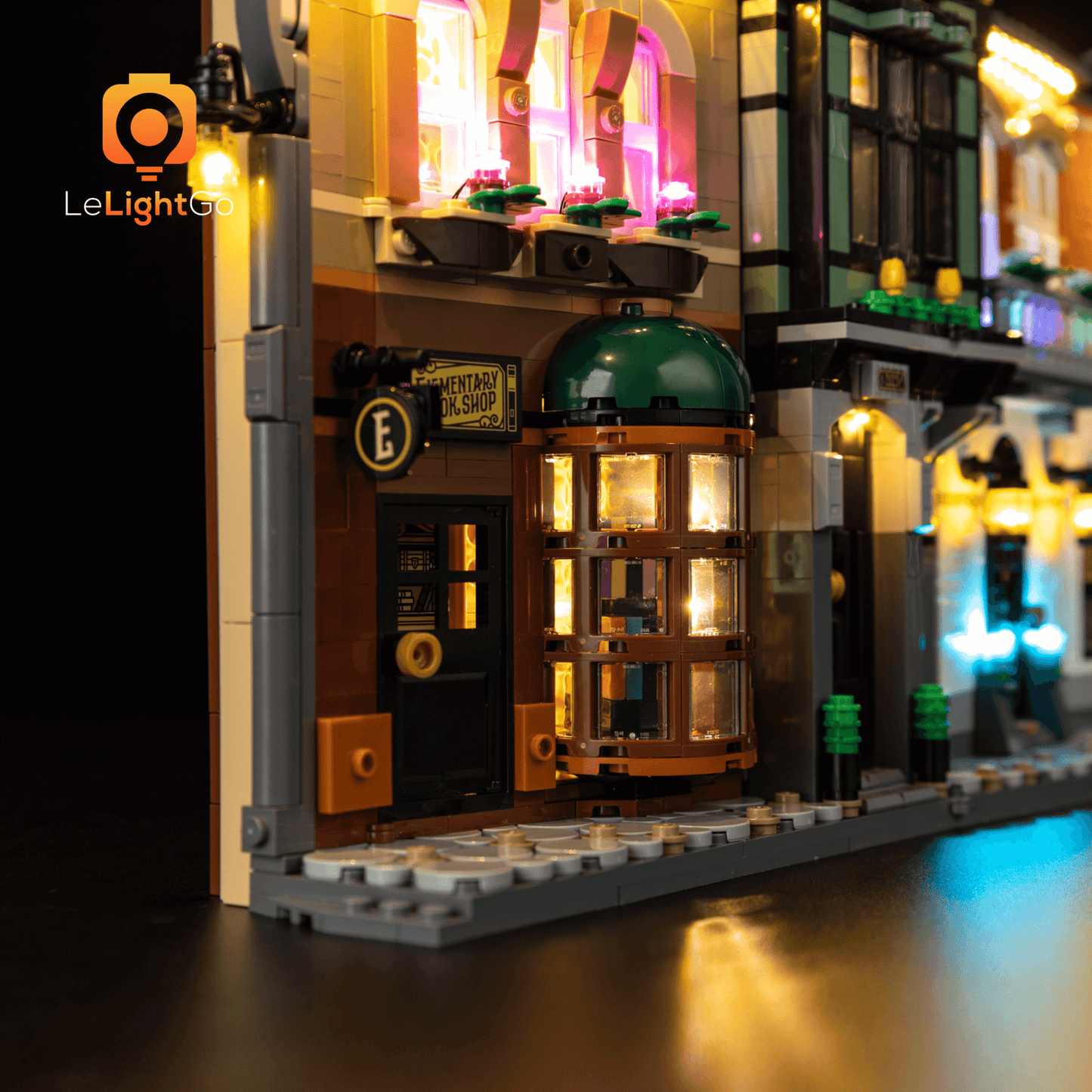 Light Kit For Sherlock Holmes: Book Nook 10351