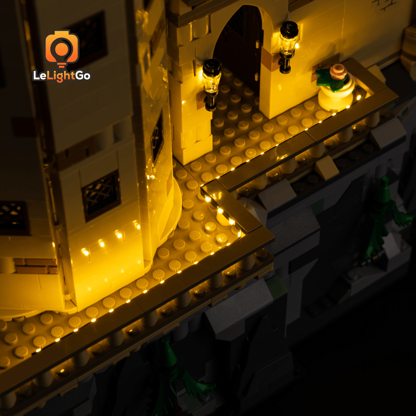 Light Kit For Hogwarts Castle: The Main Tower 76454