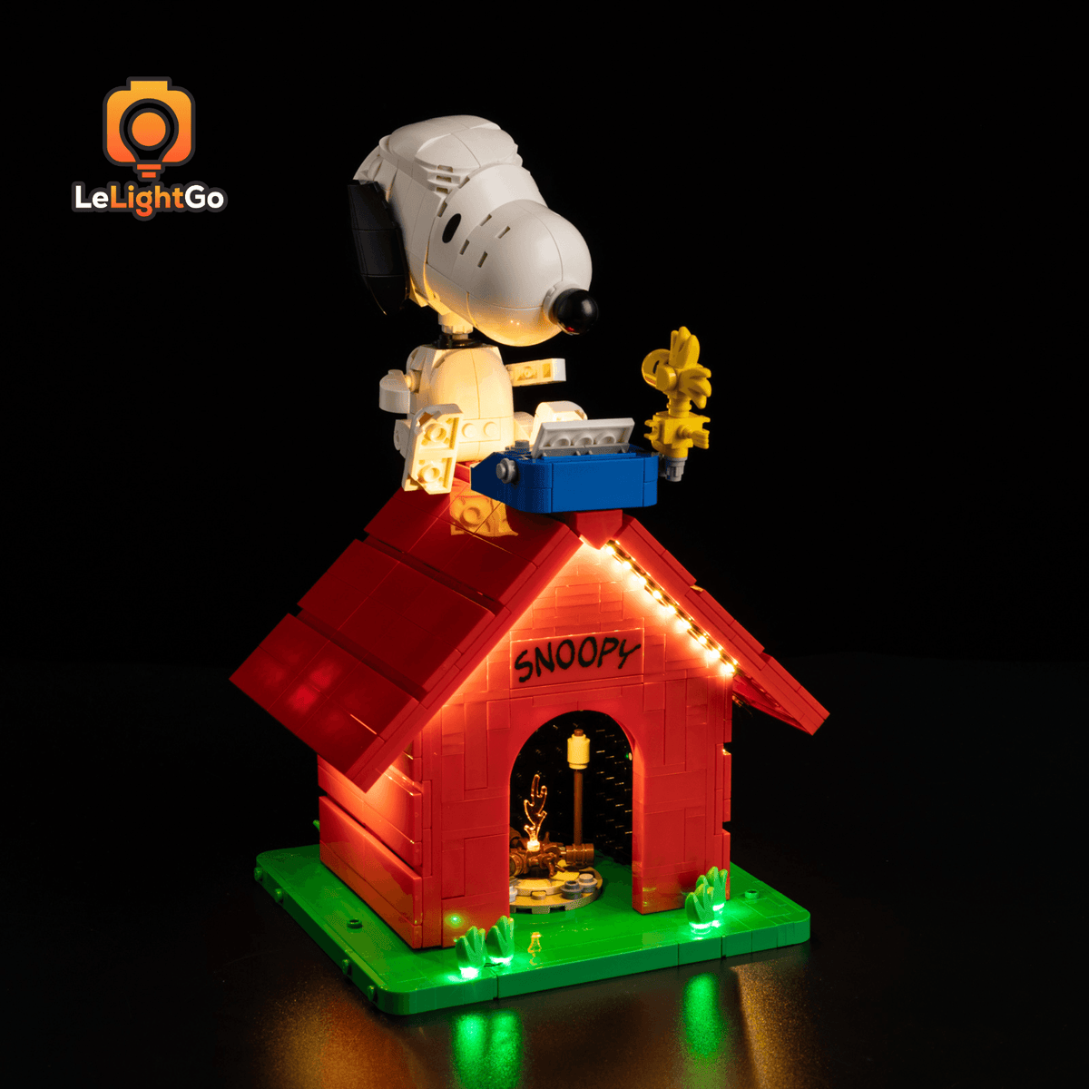 Light Kit For Peanuts: Snoopy's Doghouse 21368