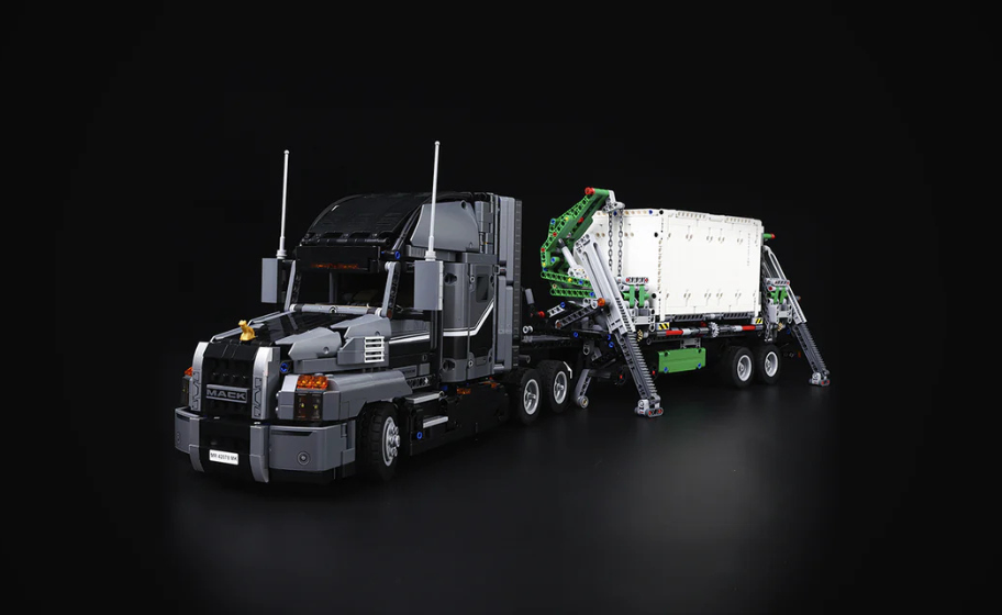 Mojave desert in the sun