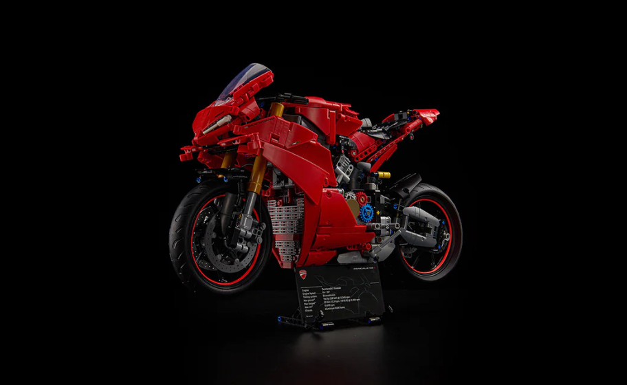 Mojave desert in the sun