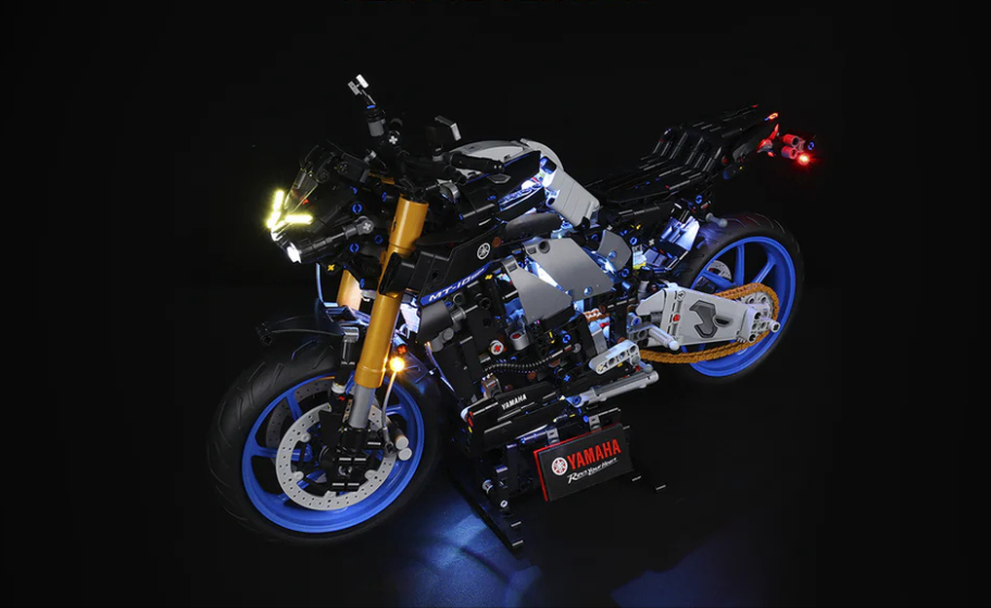 Mojave desert in the dark