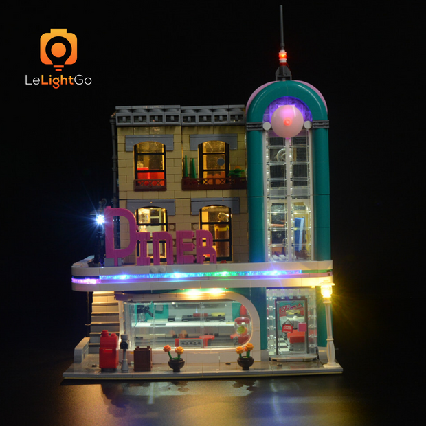Lego downtown diner best sale 10260